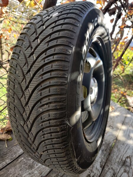 Anvelope iarna, roti complete 215 65 R16